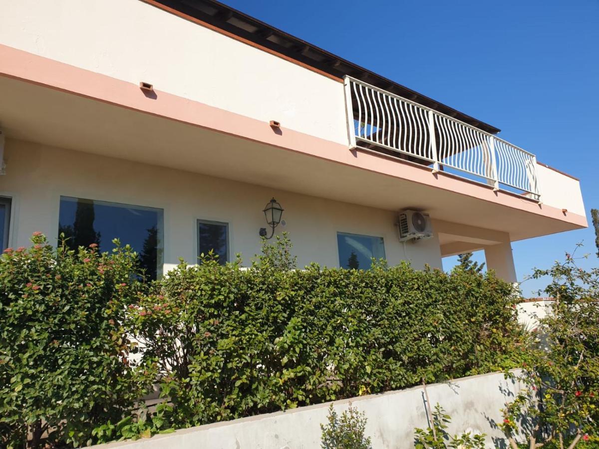 Villa Francesca Licata Eksteriør billede