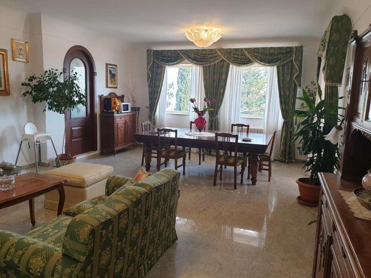 Villa Francesca Licata Eksteriør billede